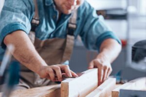 Få en professionel handyman på Amager ud forbi dig i dag – med HandymanKBH.
